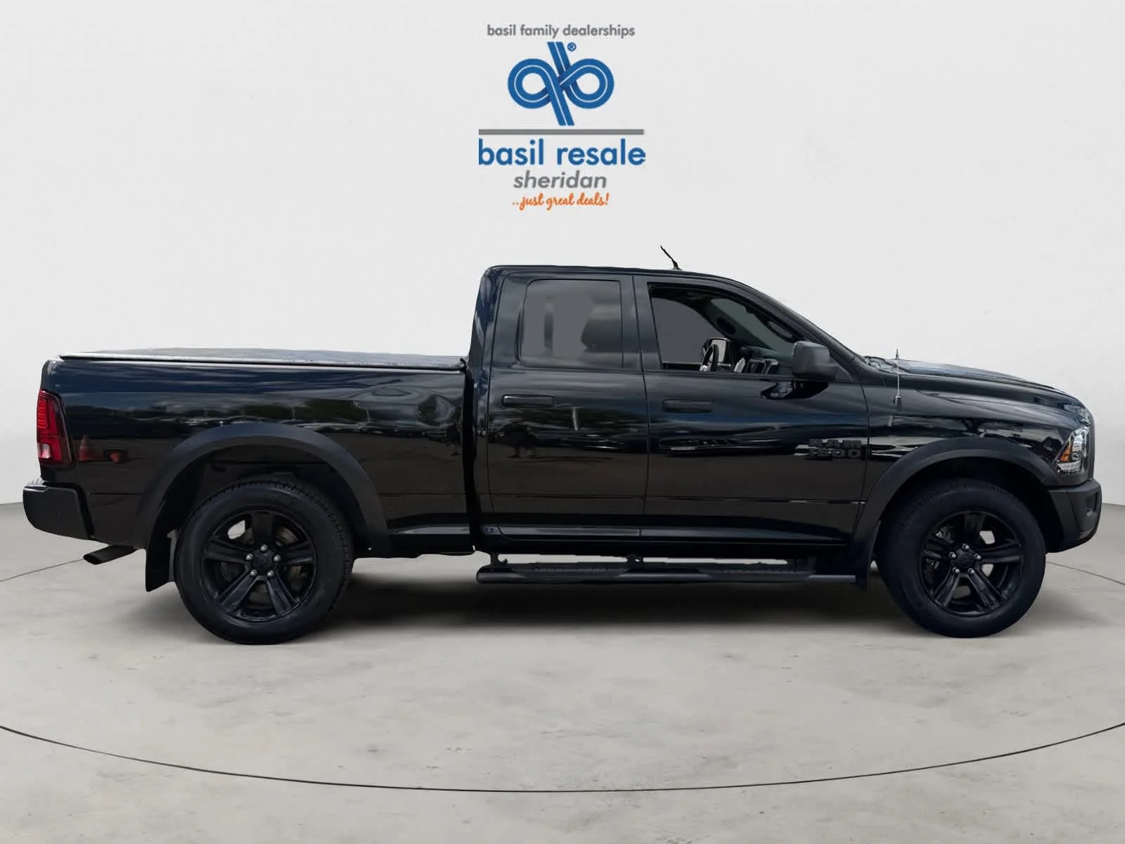 Used 2021 Diamond Black Crystal Pearlcoat Ram Warlock image 9