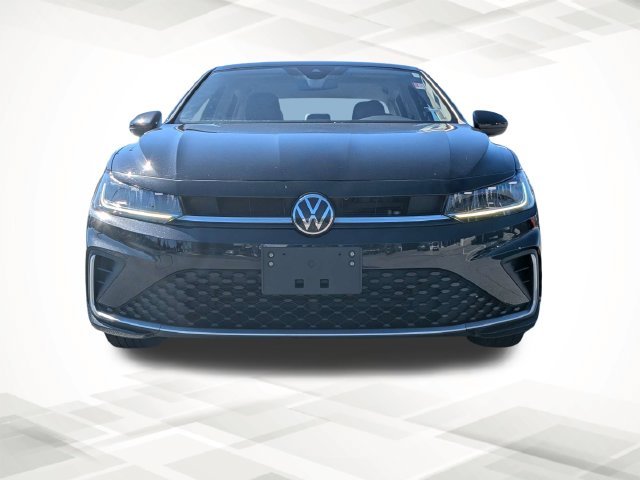 Used 2025 Black Volkswagen 1.5T SE image 8
