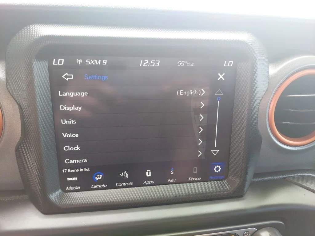 Used 2023 White Jeep Mojave image 30