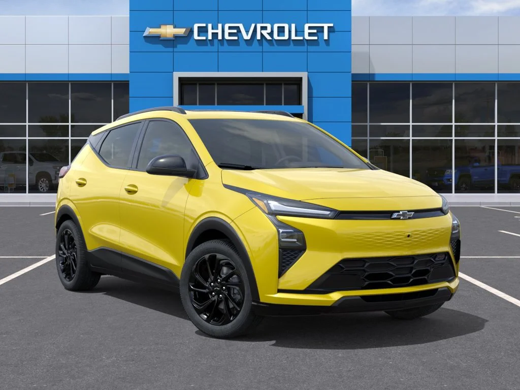 2027 Chevrolet Bolt RS - Photo 7