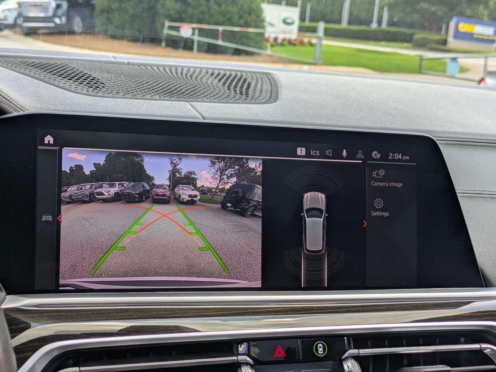 Used 2019 Mineral White Metallic BMW xDrive40i image 22