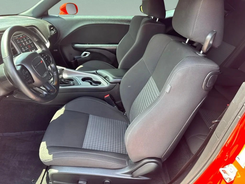 Used 2022 Go Mango Dodge R/T image 11