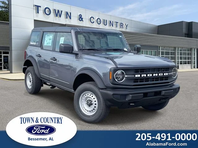 2025 Ford Bronco Base 4x4's photo
