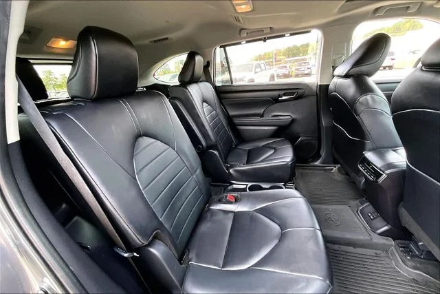 Used 2024 Gray Toyota XLE image 22