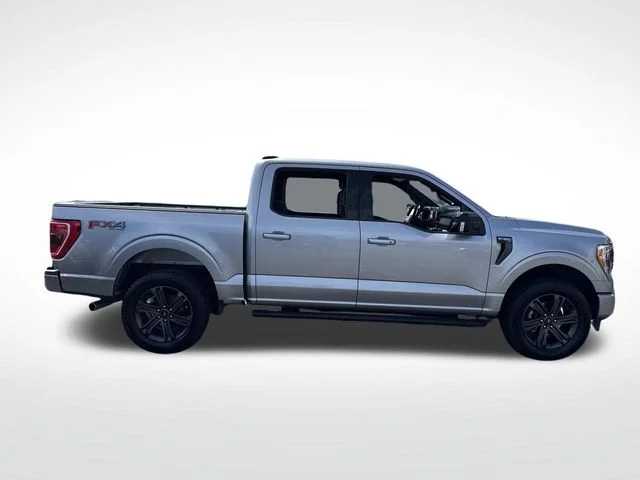 Used 2023 Silver Ford XLT image 7
