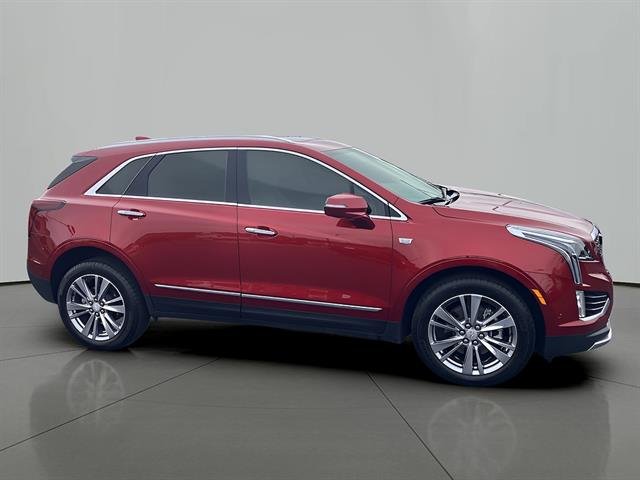 2024 Cadillac XT5 Premium Luxury, photo 6 of 12