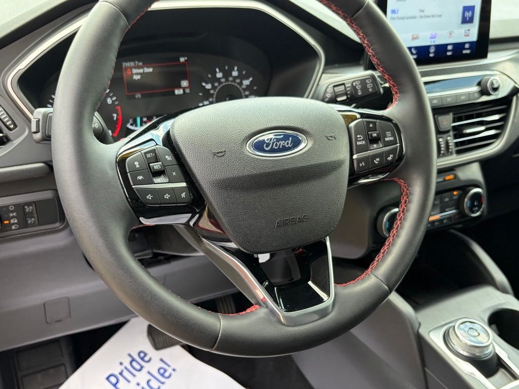 Certified Used 2022 Red Metallic Ford SEL image 45