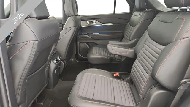 New 2026 Star White Metallic Tri-Coat Ford ST-Line image 50