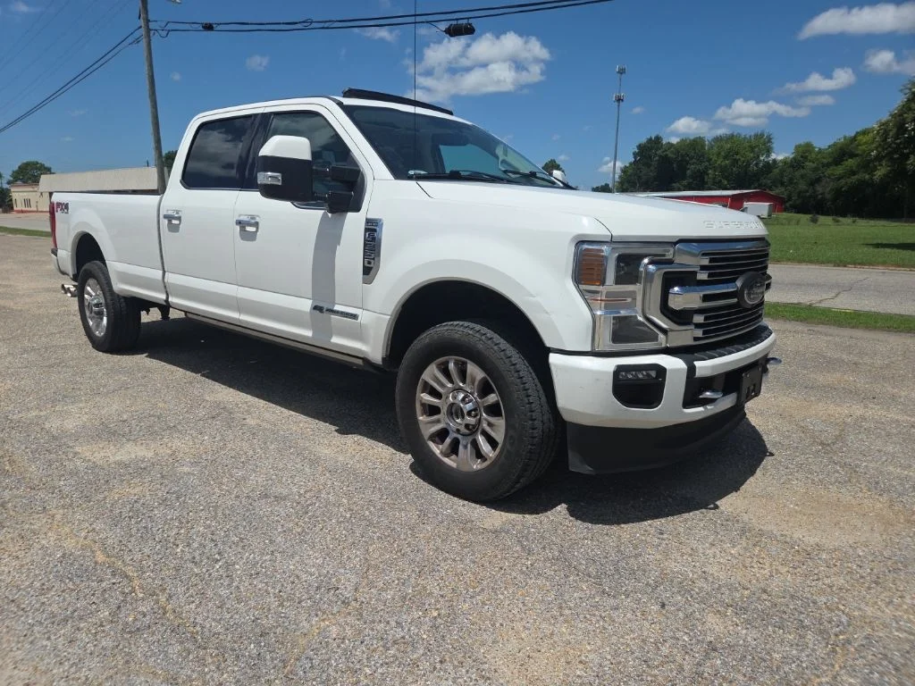 Used 2021 White Ford Limited image 11