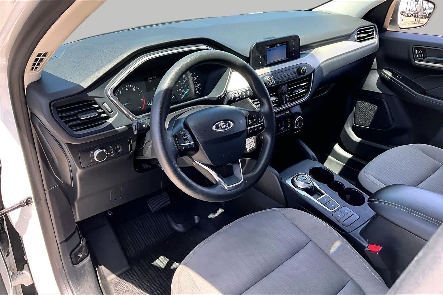 Used 2022 Oxford White Ford S image 17