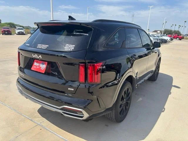 Used 2023 Black Kia SX image 6