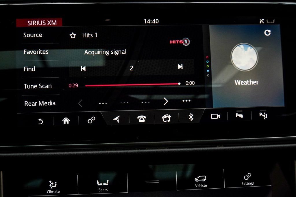 Used 2022 Black Land Rover SVAutobiography image 29