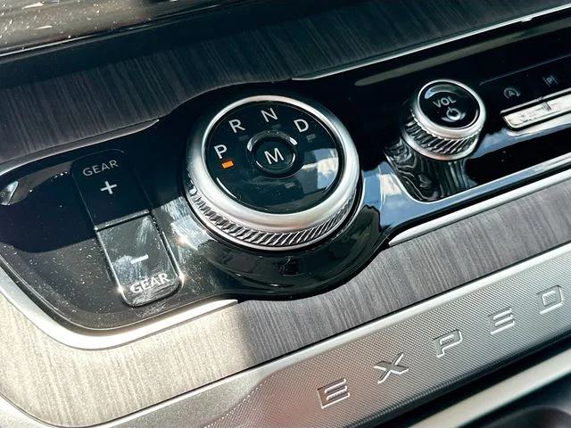 New 2026 Gray Metallic Ford Platinum image 11