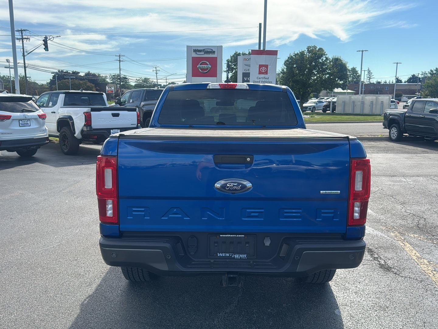 Used 2019 Lightning Blue Ford XLT image 5
