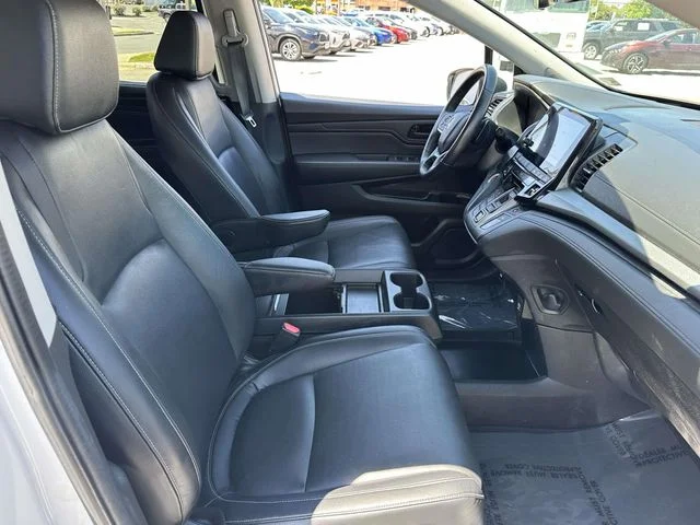 2024 Honda Odyssey EX-L - Photo 15