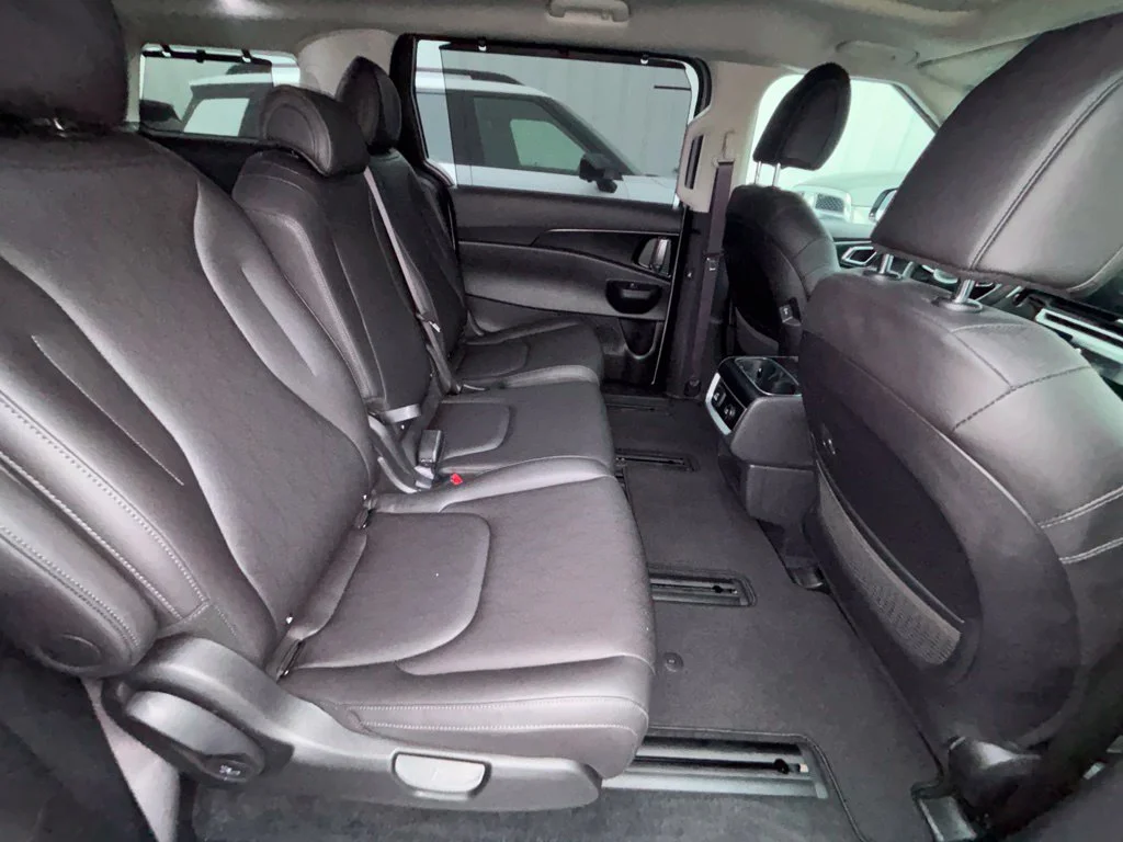 Used 2026 Silver Kia SX image 23