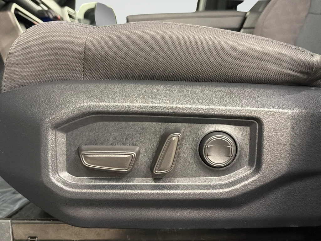 2025 Toyota Sequoia SR5 - Photo 31