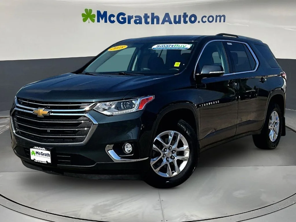 Used 2018 Gray Chevrolet LT image 3