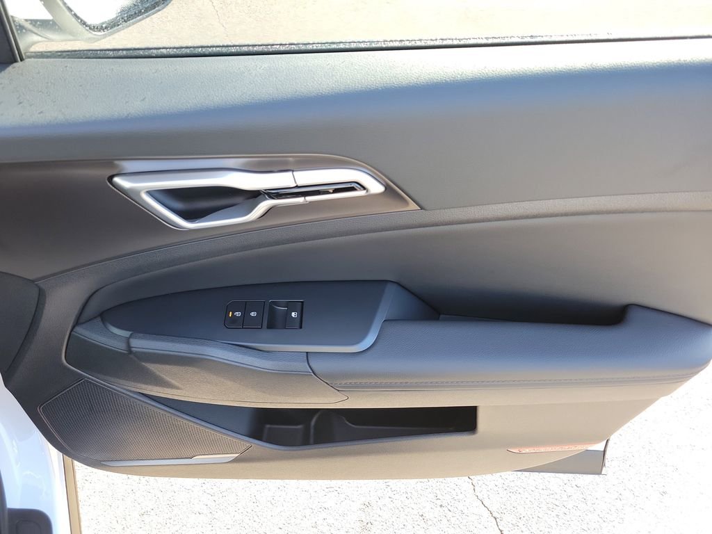 New 2026 Glacial White Pearl Kia EX image 10