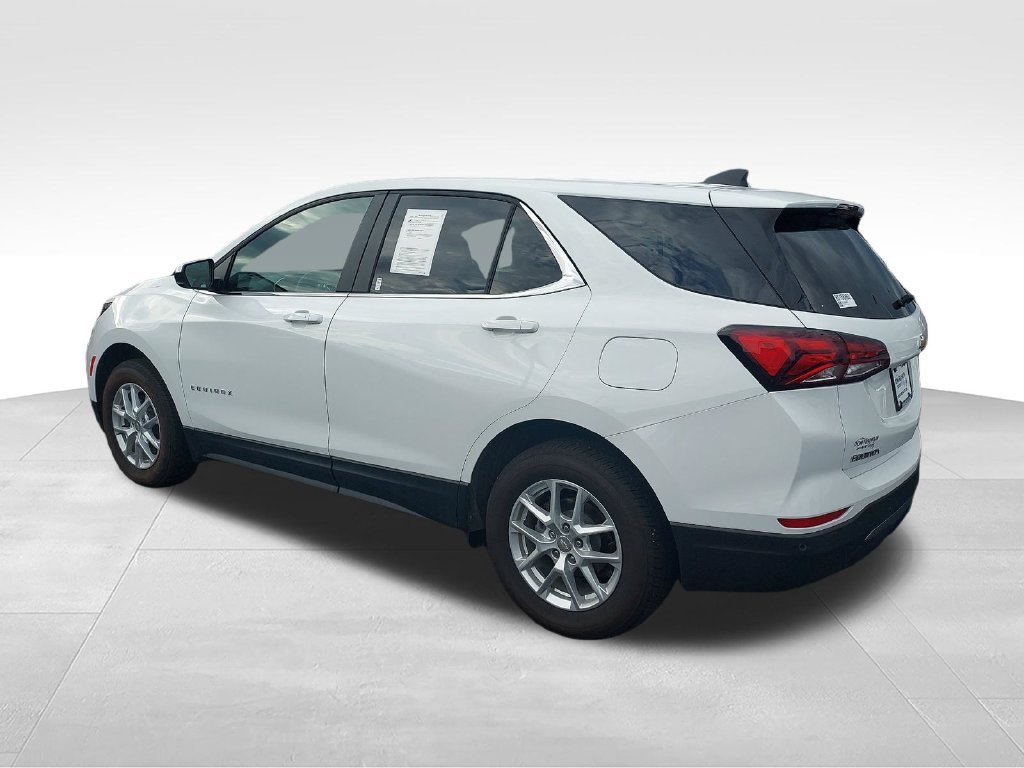 Used 2024 White Chevrolet LT image 3