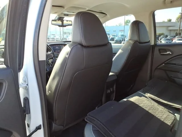 Used 2022 SUMMIT WHITE Chevrolet 2WD Z71 image 10