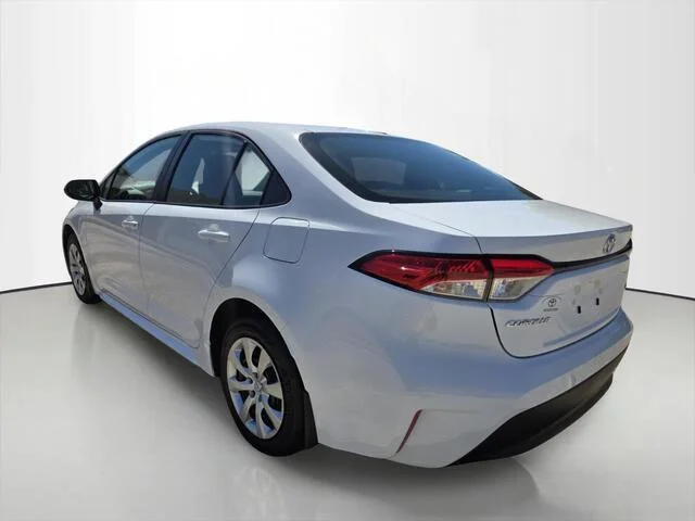 Used 2026 Ice Cap Toyota LE image 3