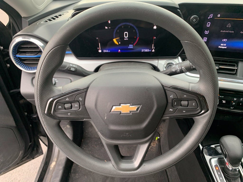 Used 2025 Black Chevrolet LT image 11
