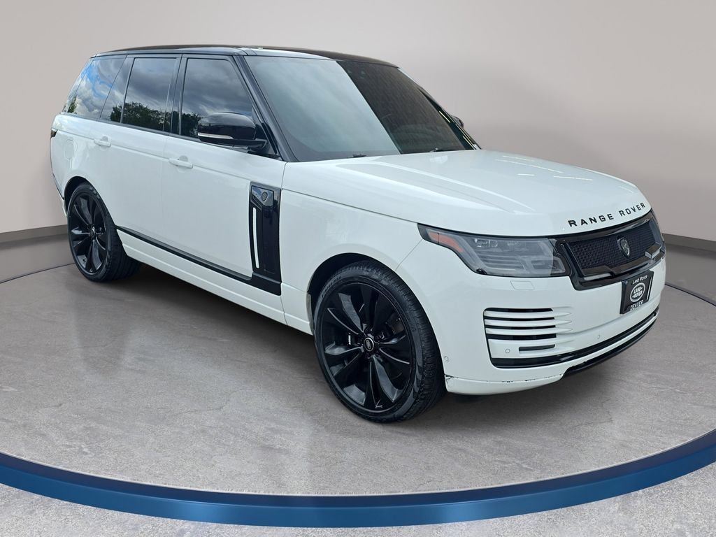 Used 2020 White Land Rover HSE image 4