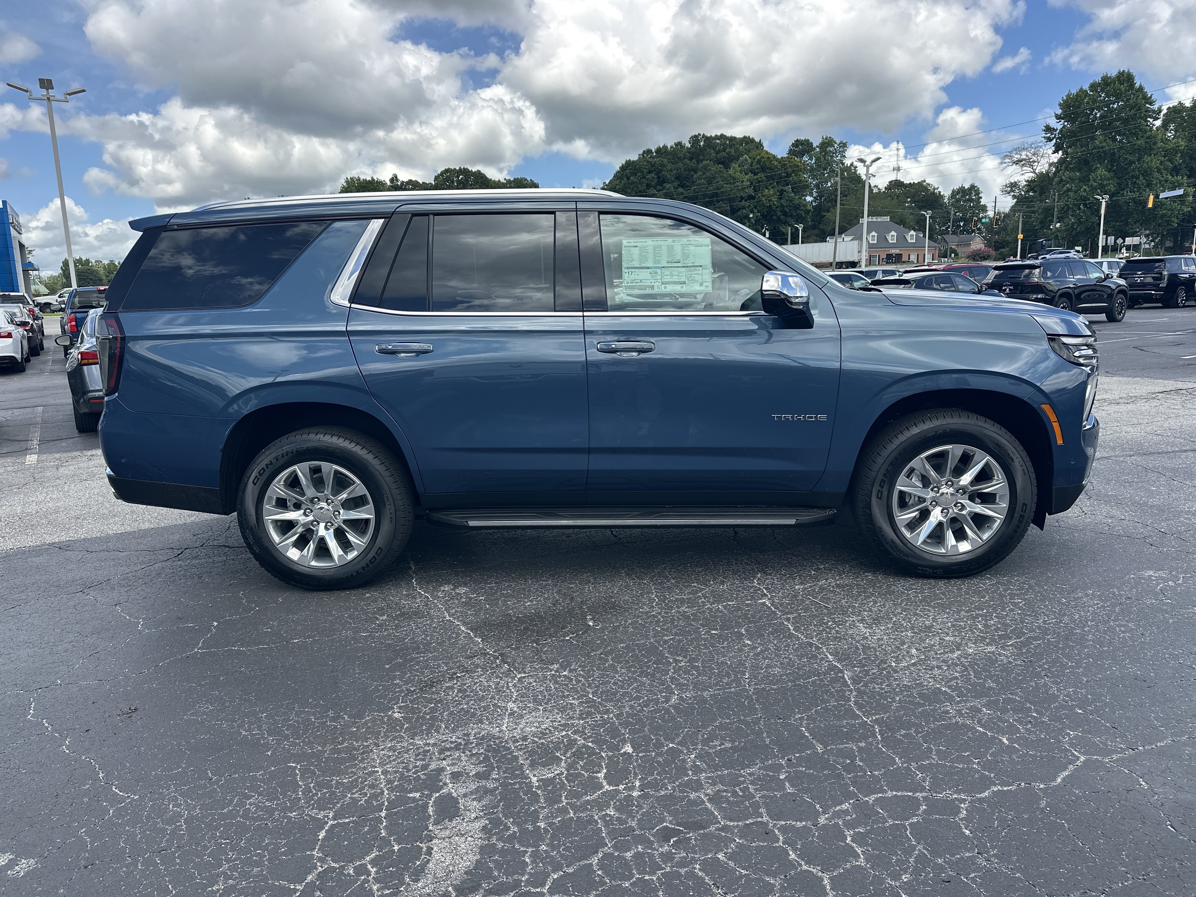 2026 Chevrolet Tahoe Premier - Photo 9