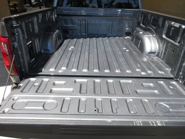 Certified Used 2025 Gray Metallic Ford XLT image 26