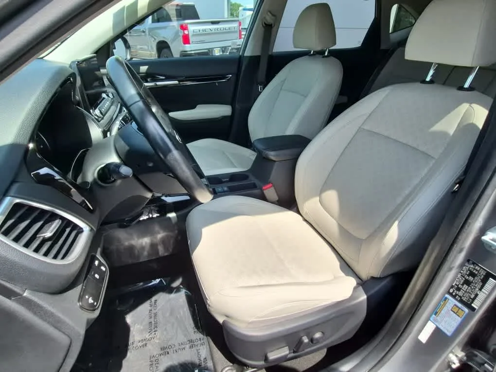 Used 2021 Steel Gray Kia SX image 10
