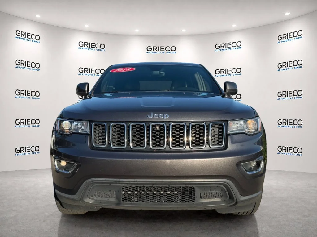 Used 2018 Gray Jeep Laredo E 4x2 image 2