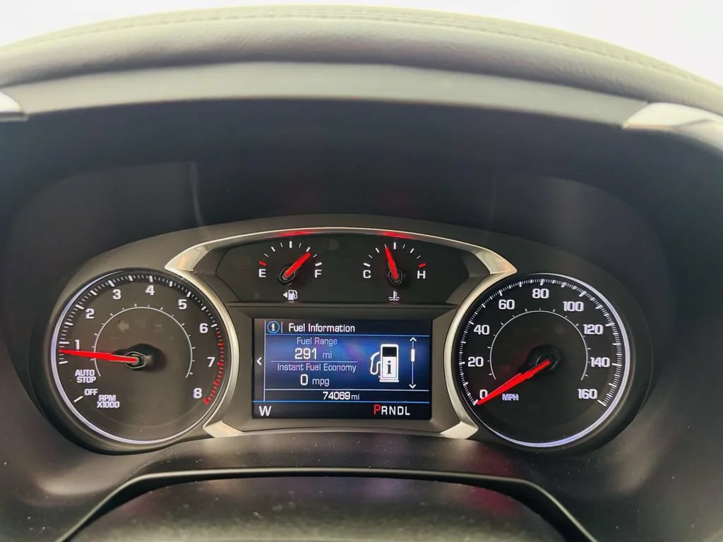 Used 2022 Black Chevrolet 2LT image 10