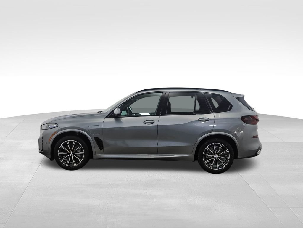 Used 2026 BMW X5 50e with VIN 5UX43EU08T9298845 for sale in Minneapolis, MN