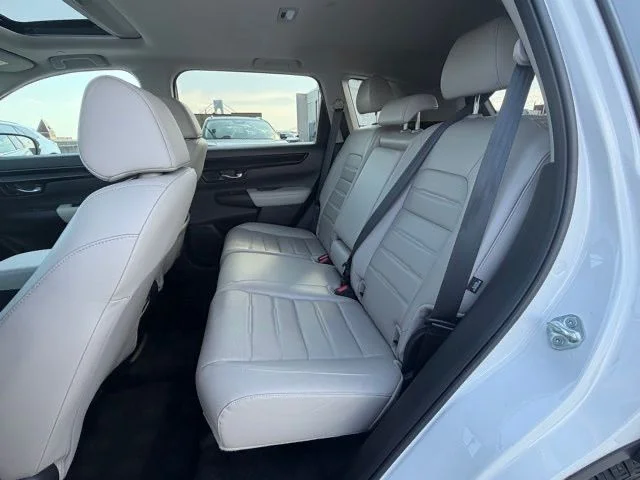 Used 2023  Honda EX-L image 22