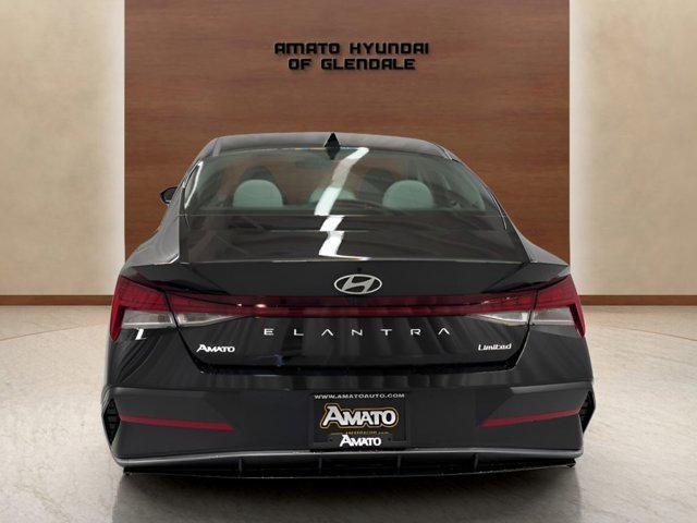 New 2026 Black Hyundai Limited image 4