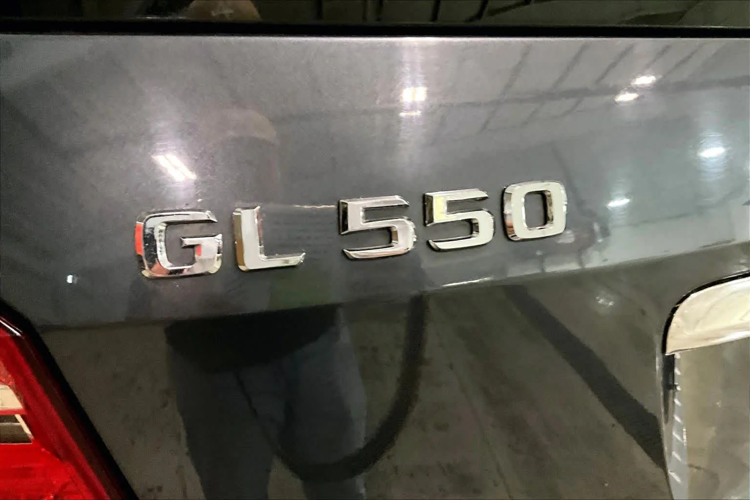 Used 2011 Black Mercedes-Benz GL 550 image 10