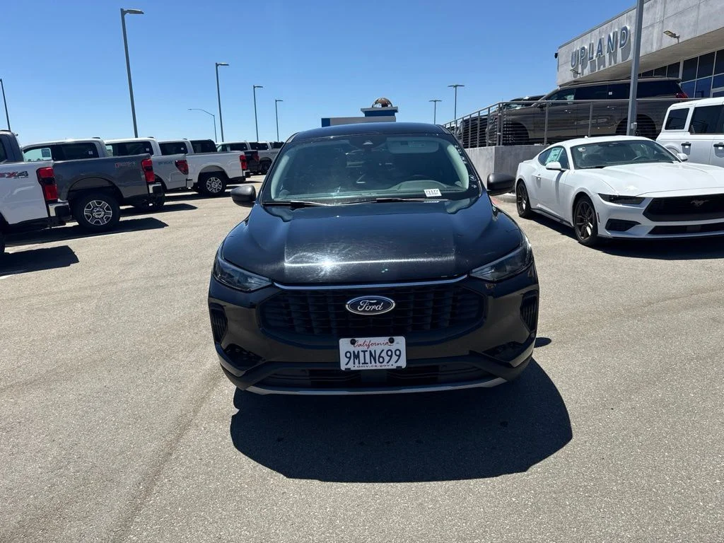 Used 2024 Ford Escape Active with VIN 1FMCU9GN0RUB02097 for sale in Upland, CA