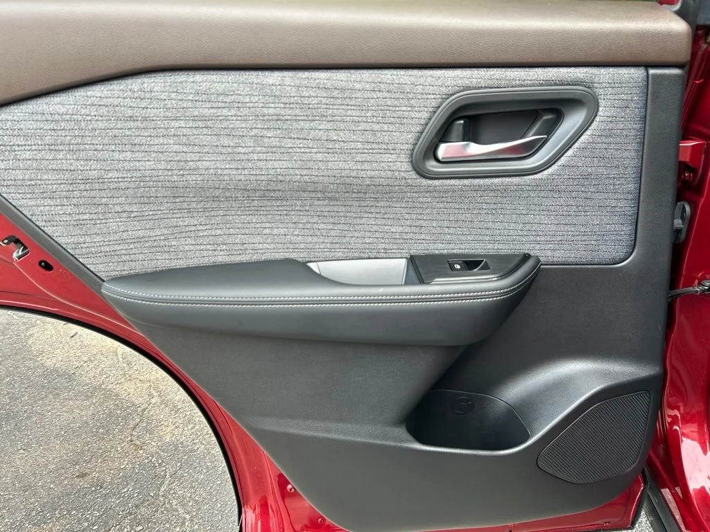 Used 2023 Red Nissan SV image 23