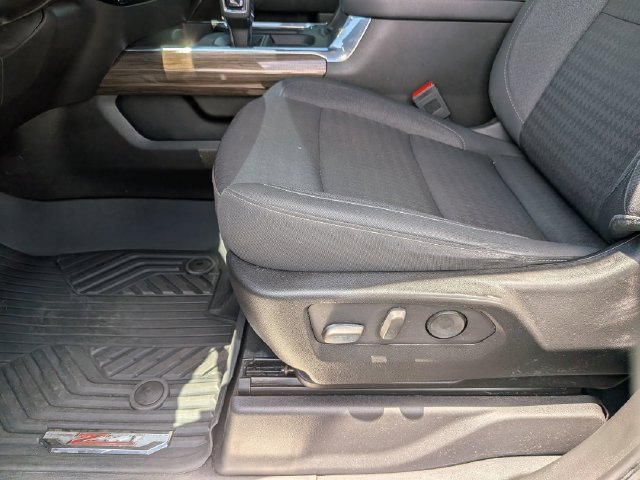 Used 2024 White Chevrolet RST image 16