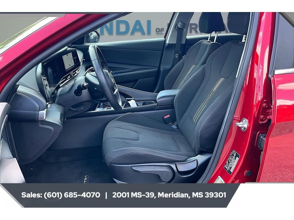 Used 2024 Ultimate Red Hyundai SEL image 18