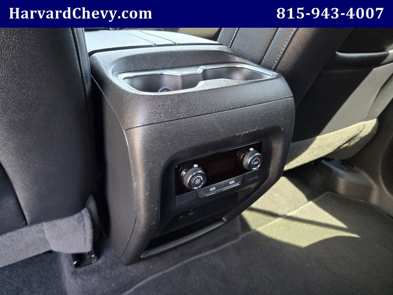2025 Chevrolet Traverse LT - Photo 27