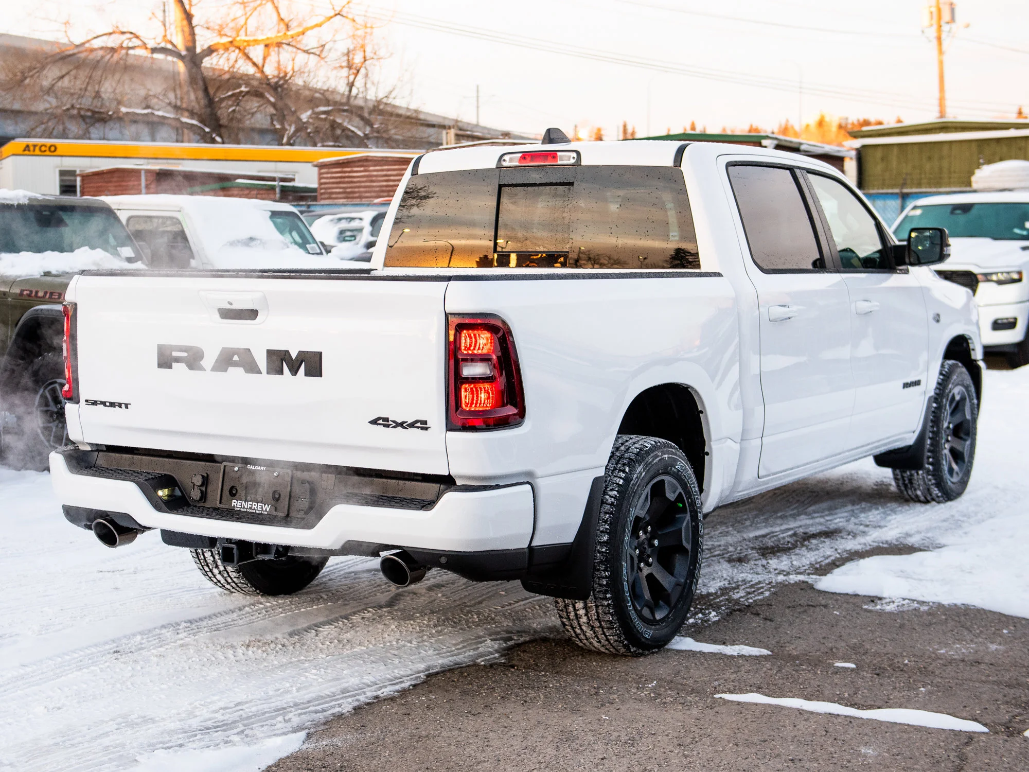 New 2026 White RAM Sport* HEMI V8 image 7