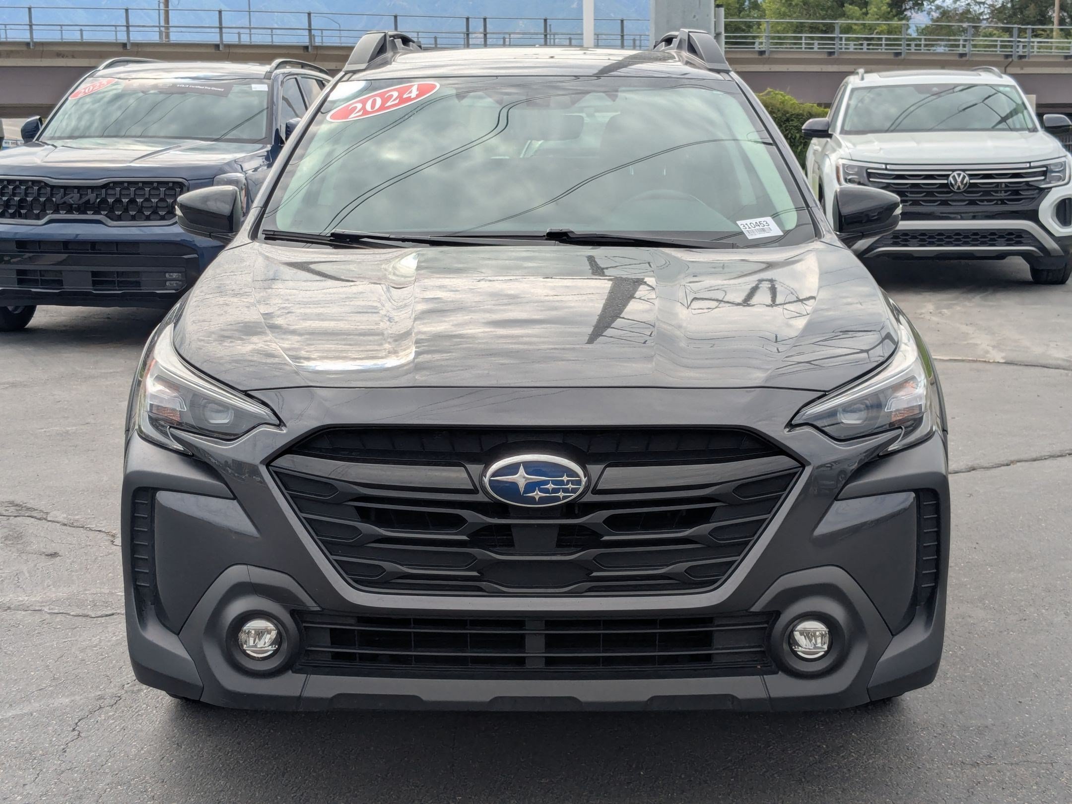 Used 2024 Magnetite Gray Metallic Subaru Onyx Edition image 9