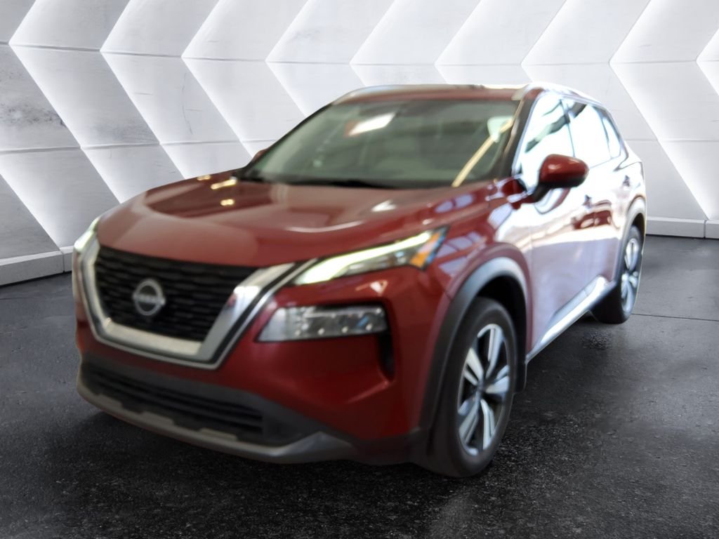 Used 2023 Red Nissan SL image 3