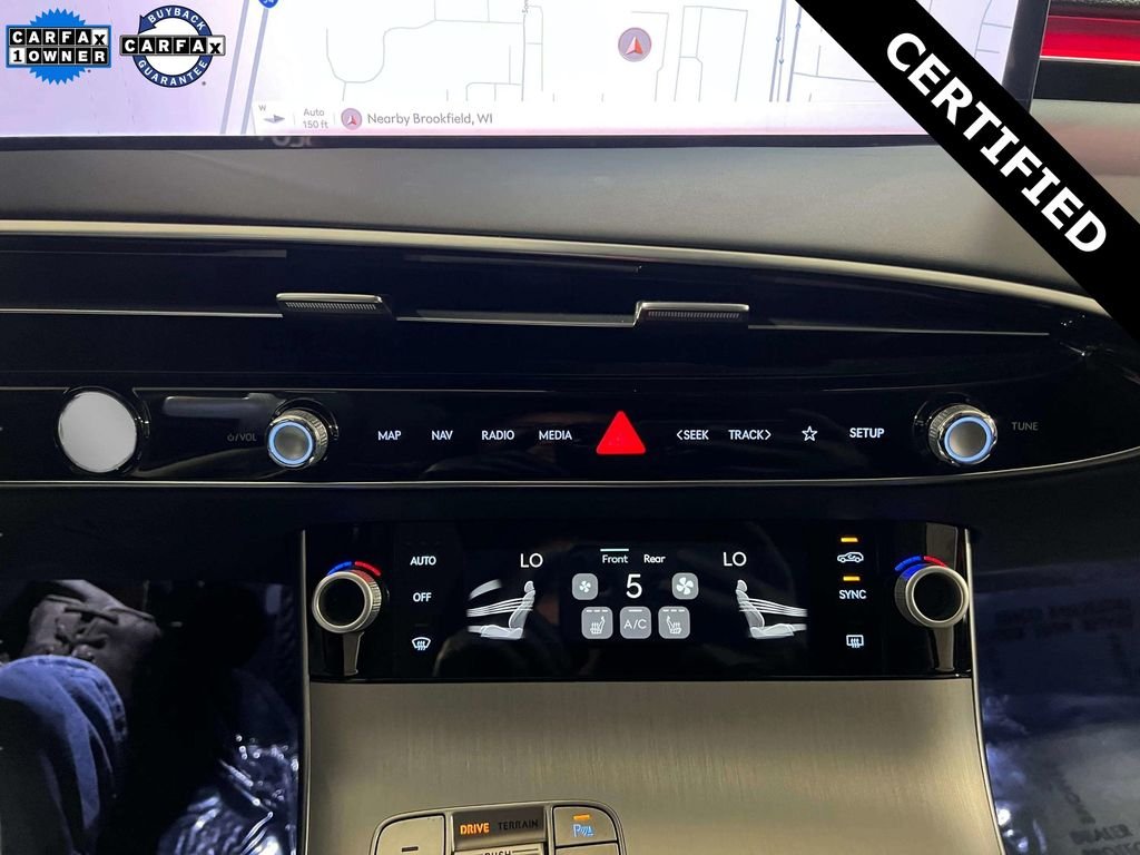 2026 GENESIS GV70 Select - Photo 18