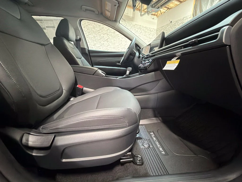 New 2026 Phantom Black Hyundai SEL Plus image 12