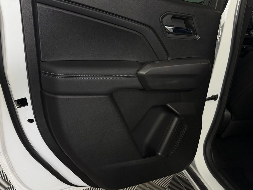 Certified Used 2024 White GMC Elevation image 29