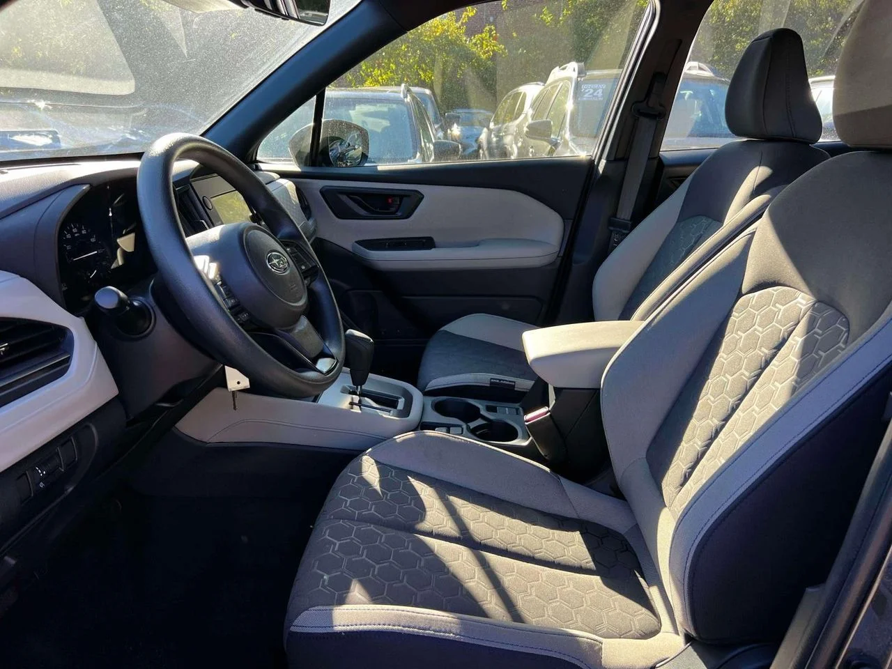 2025 Subaru Forester Base - Photo 13