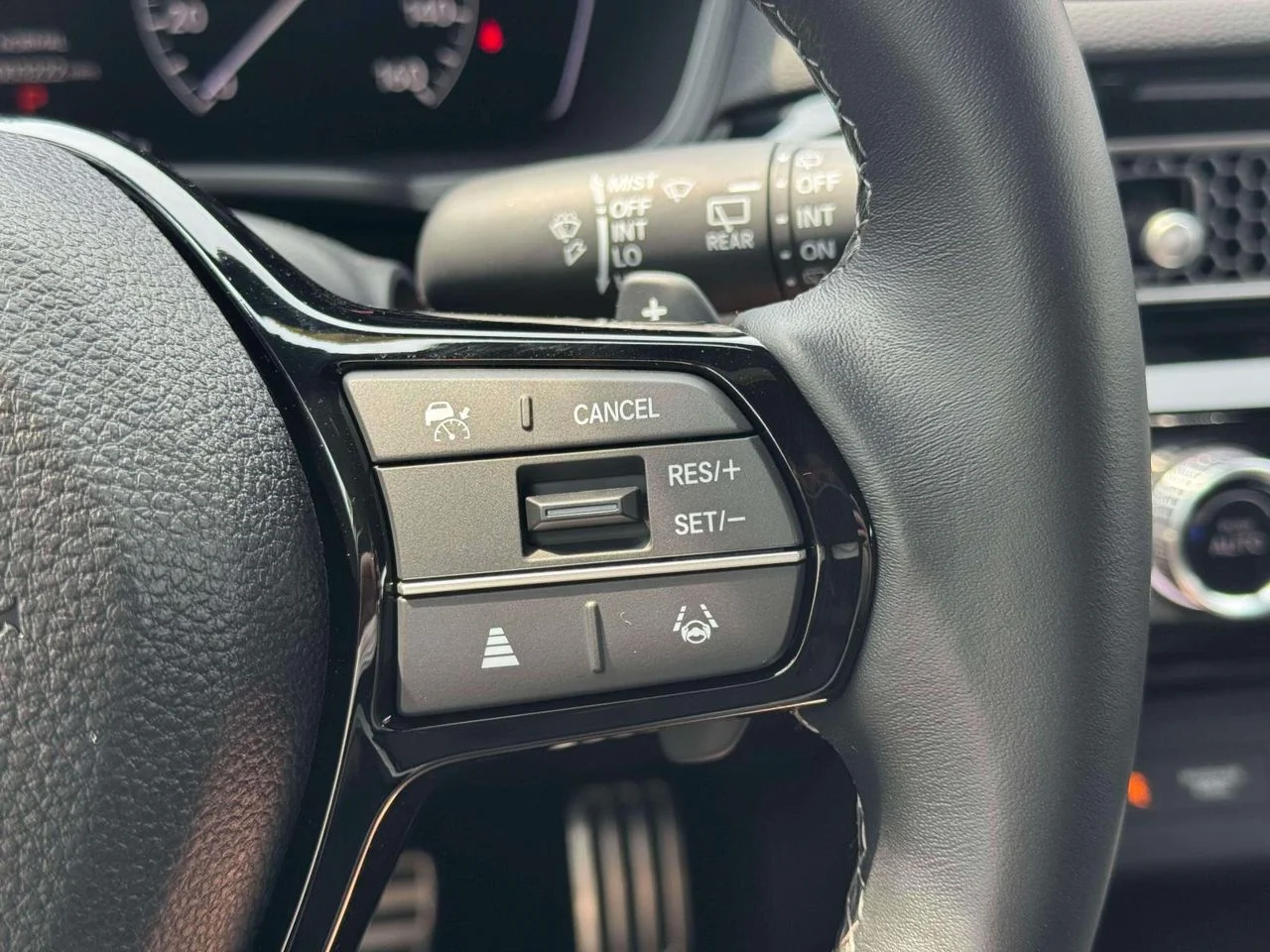 2025 Honda Civic Hatchback Sport - Photo 26
